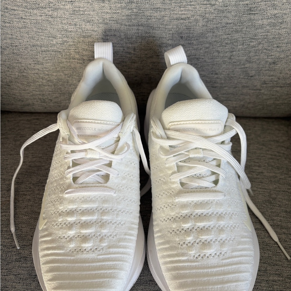 Nike Women's White Reactx Infinity Run 4 - Picture 3 of 9